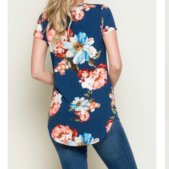 The Trinity Top- blue floral tee - Picture 6 of 8